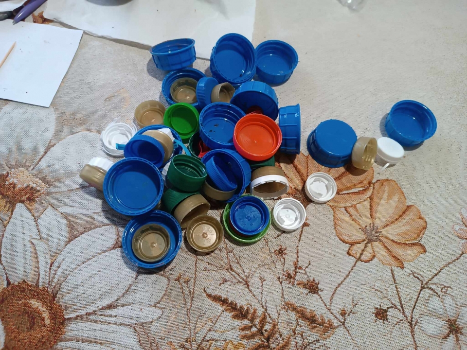 A few things from some bottles and caps