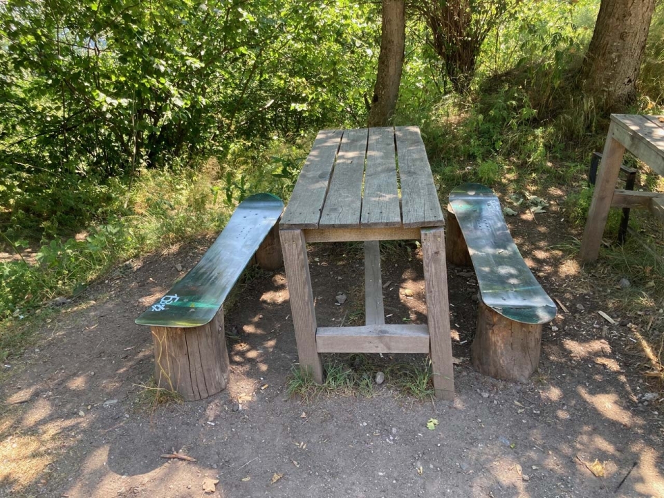 Benches from old snowboards