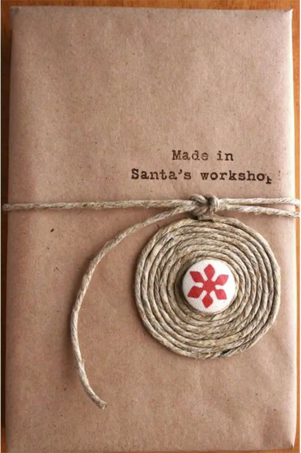 Eco-Friendly Christmas Gift Wrapping with Upcycled Materials