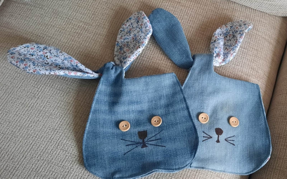 Bunny bags from old jeans